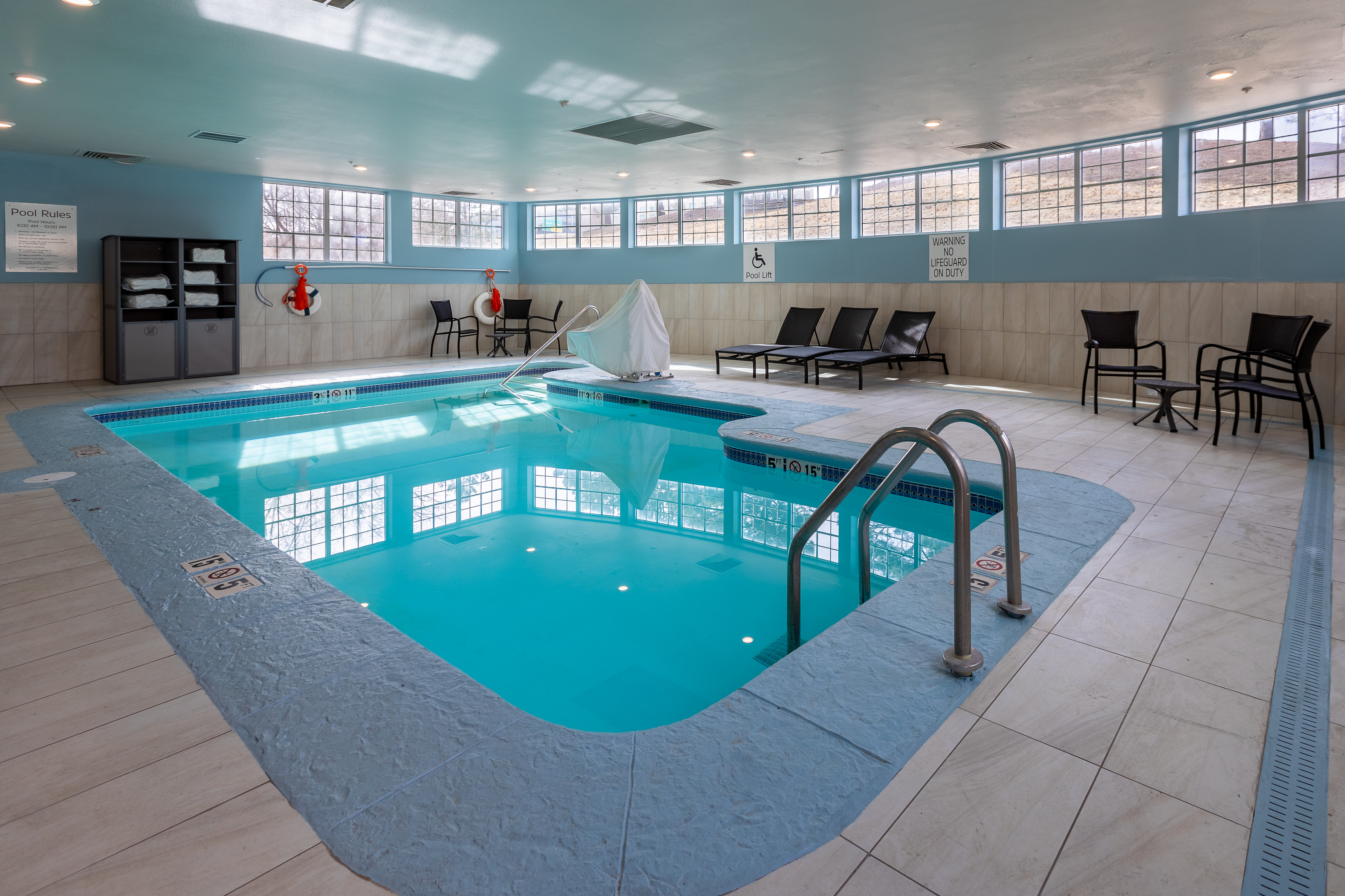 Holiday Inn Express & Suites Englewood - Denver South 23/44