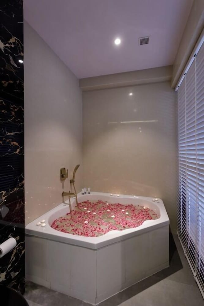 132 Svenska Design Hotel Kakinada 22/22