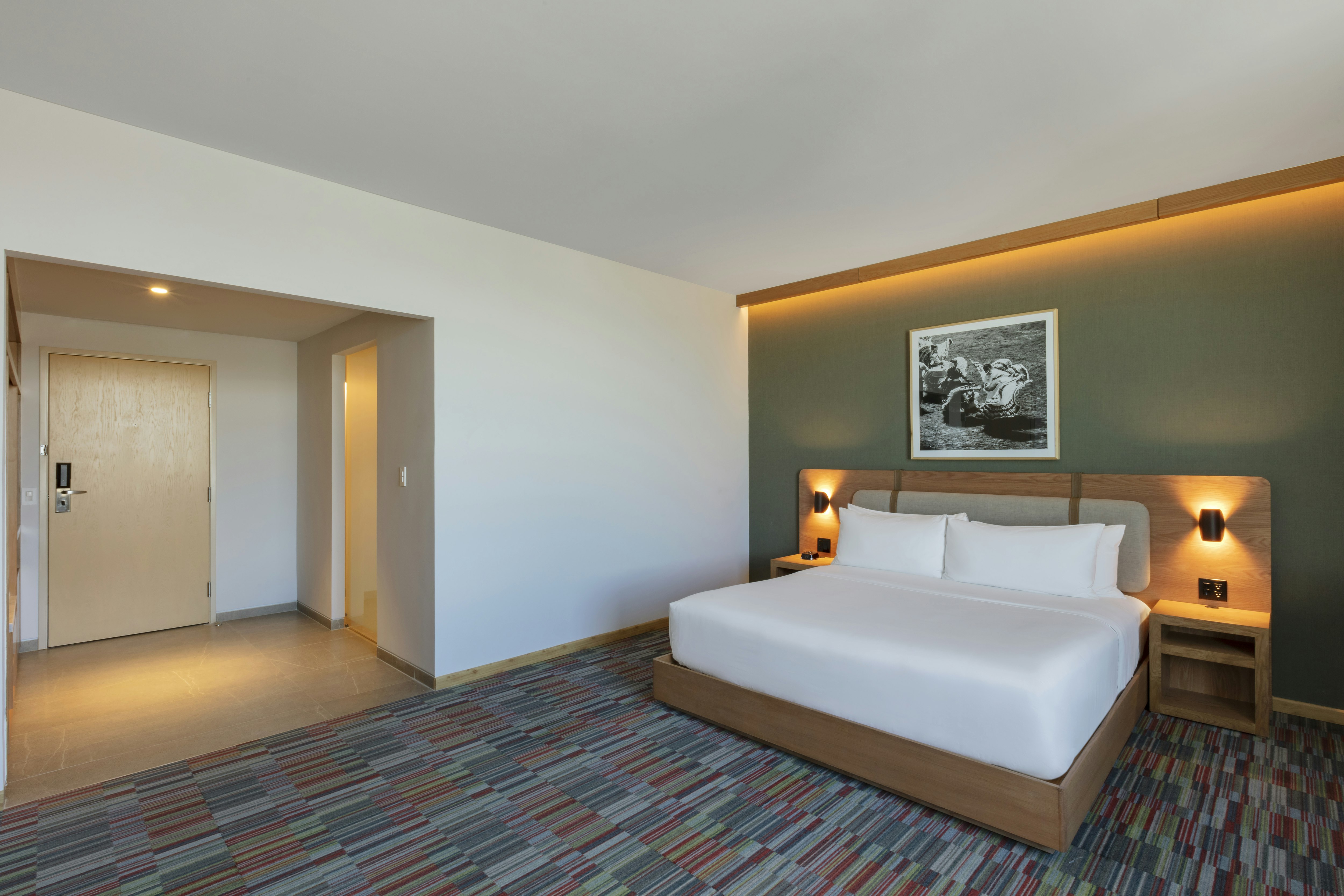 Junior Suite, King Bed, with View