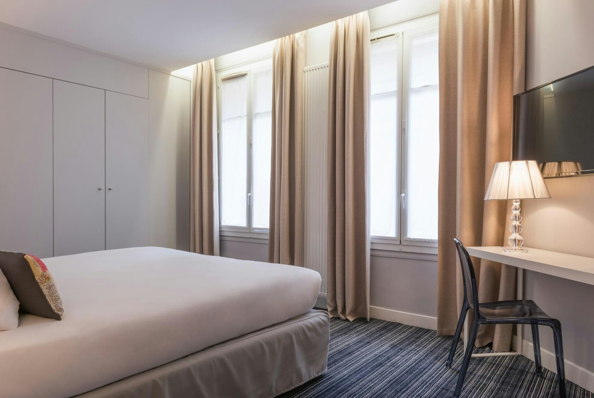 Hotel Paris Vaugirard 19/35