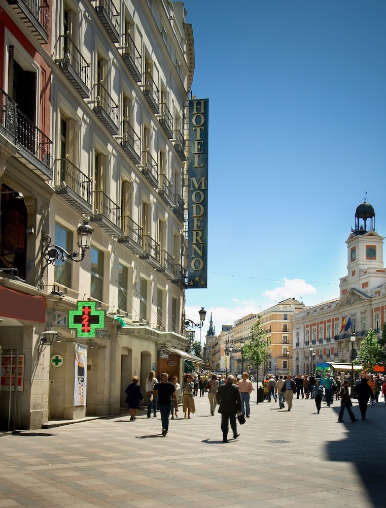Hotel Moderno 48/55
