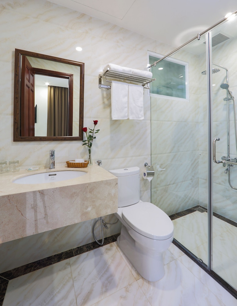 Golda Hotel 35/38