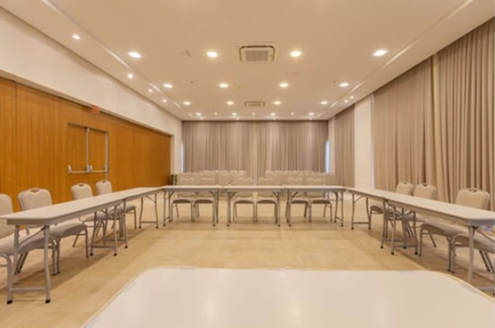 Tri Hotel Executive Brusque 19/33