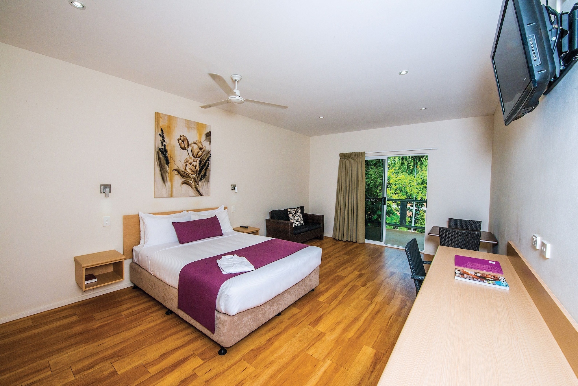 Resort Room Twin