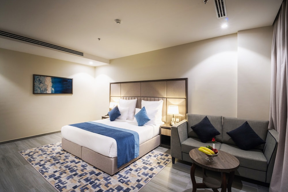 فندق اناله الخبر(Enala Hotel EL Khobar) 17/37
