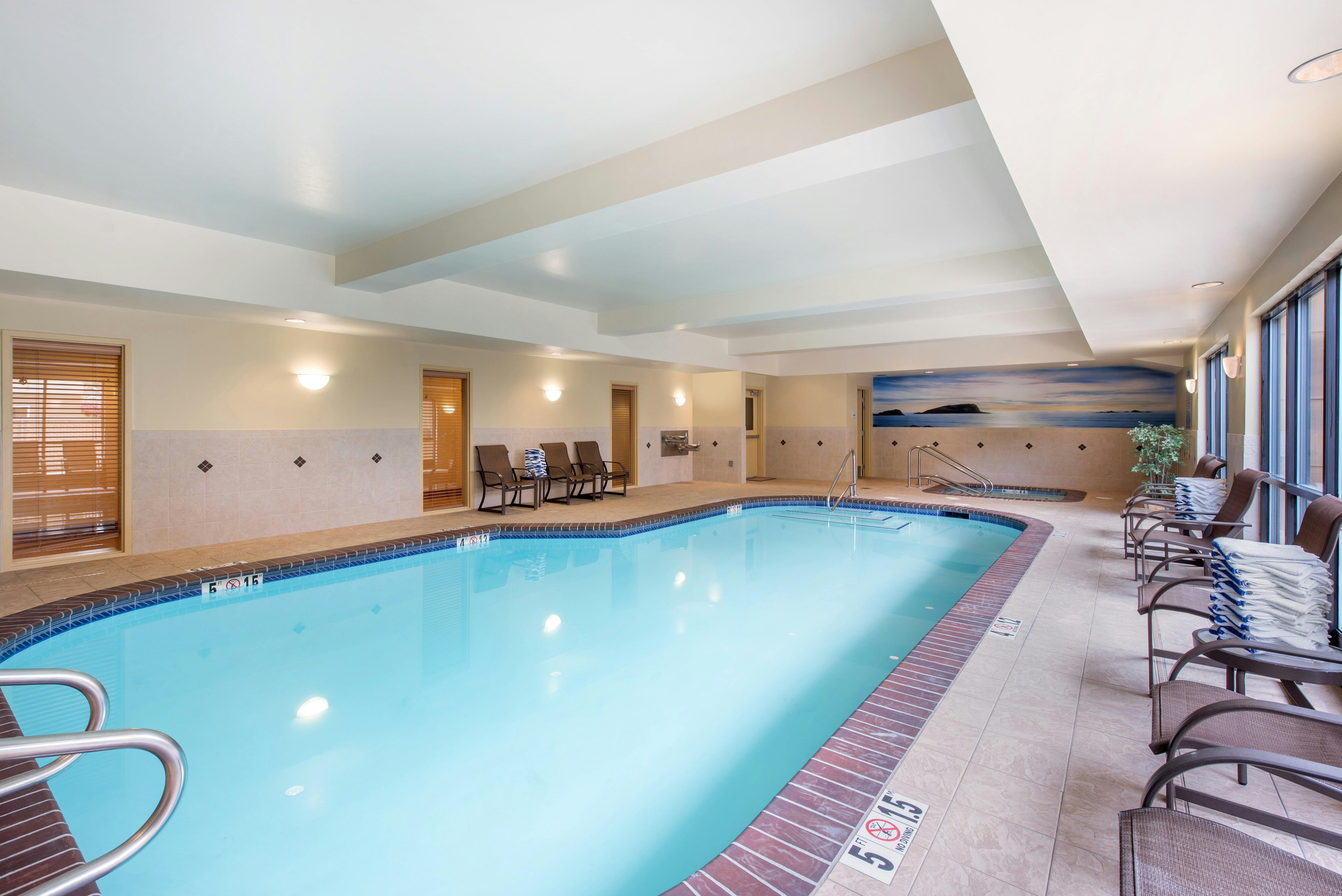 Hampton Inn And Suites Arcata 21/42