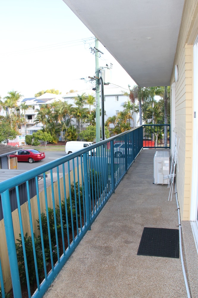 Broadwater Keys 61/72