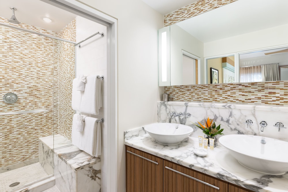 Santa Maria Suites 77/78