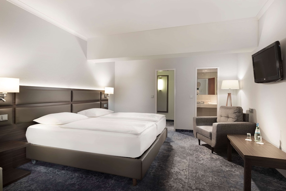 Wyndham Koln 9/68