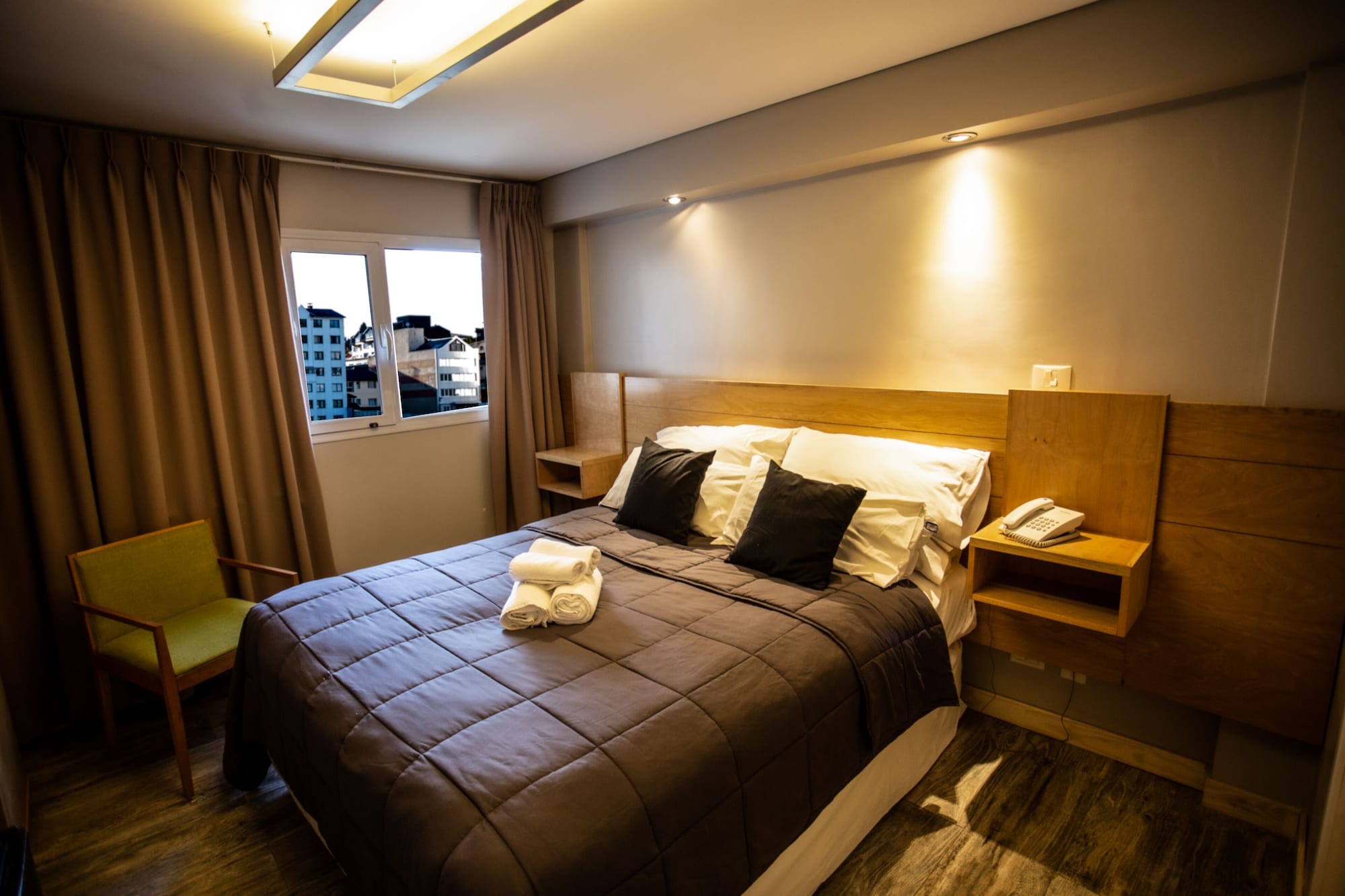 ECONOMY, DOUBLE BED