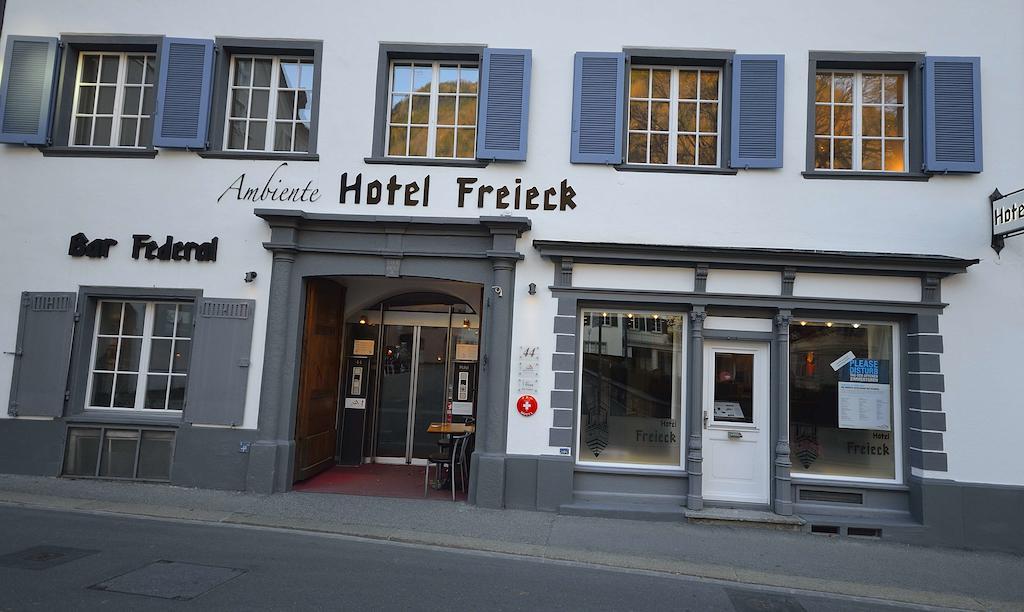 Ambiente Hotel Freieck 1/18