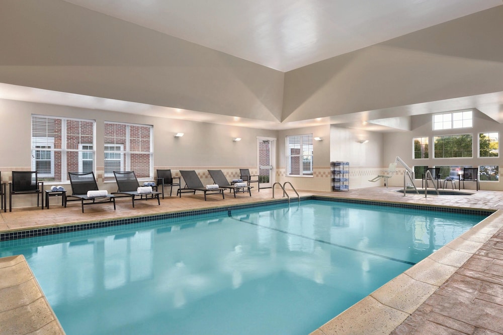 Residence Inn by Marriott Newport/Middletown 16/38