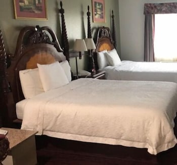 Baymont by Wyndham Texas City 34/59