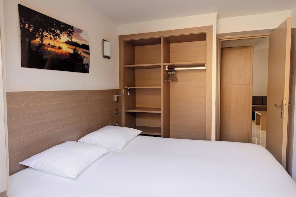 Residence Paese Serenu 11/50
