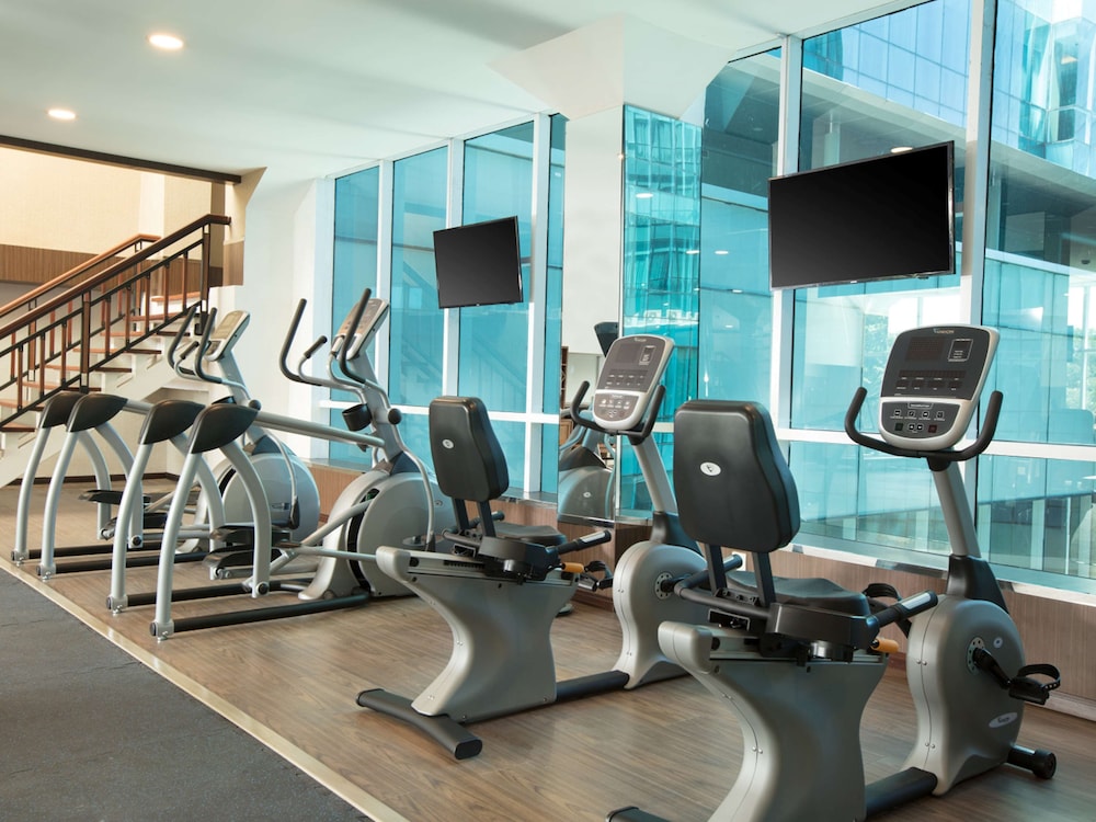 Wyndham Panbil Batam 77/105