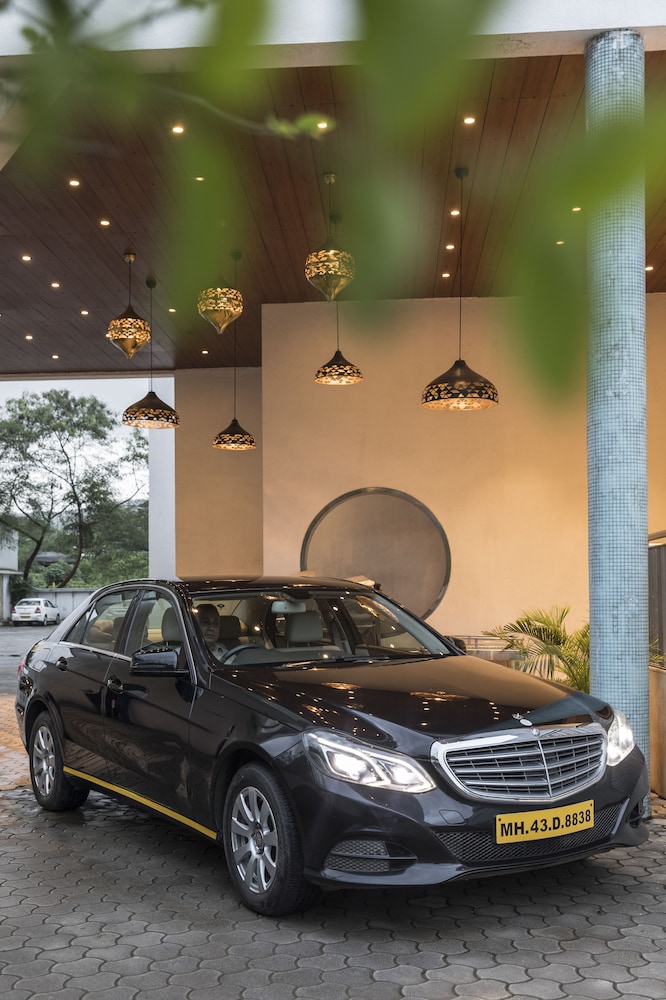 The Park Navi Mumbai 62/68