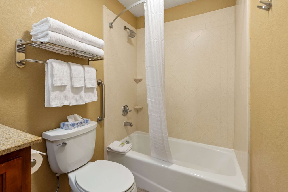 Extended Stay America Suites Lawton Fort Sill 10/61