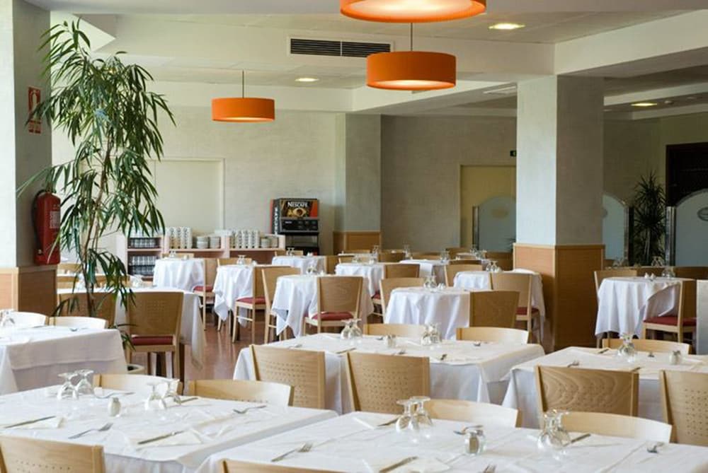 Samba Hotel 43/63
