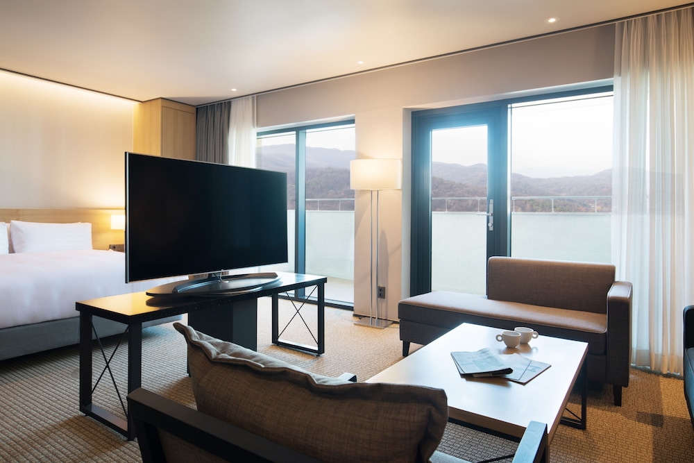 Orakai Cheonggyesan Hotel, BW Premier Collection 44/64