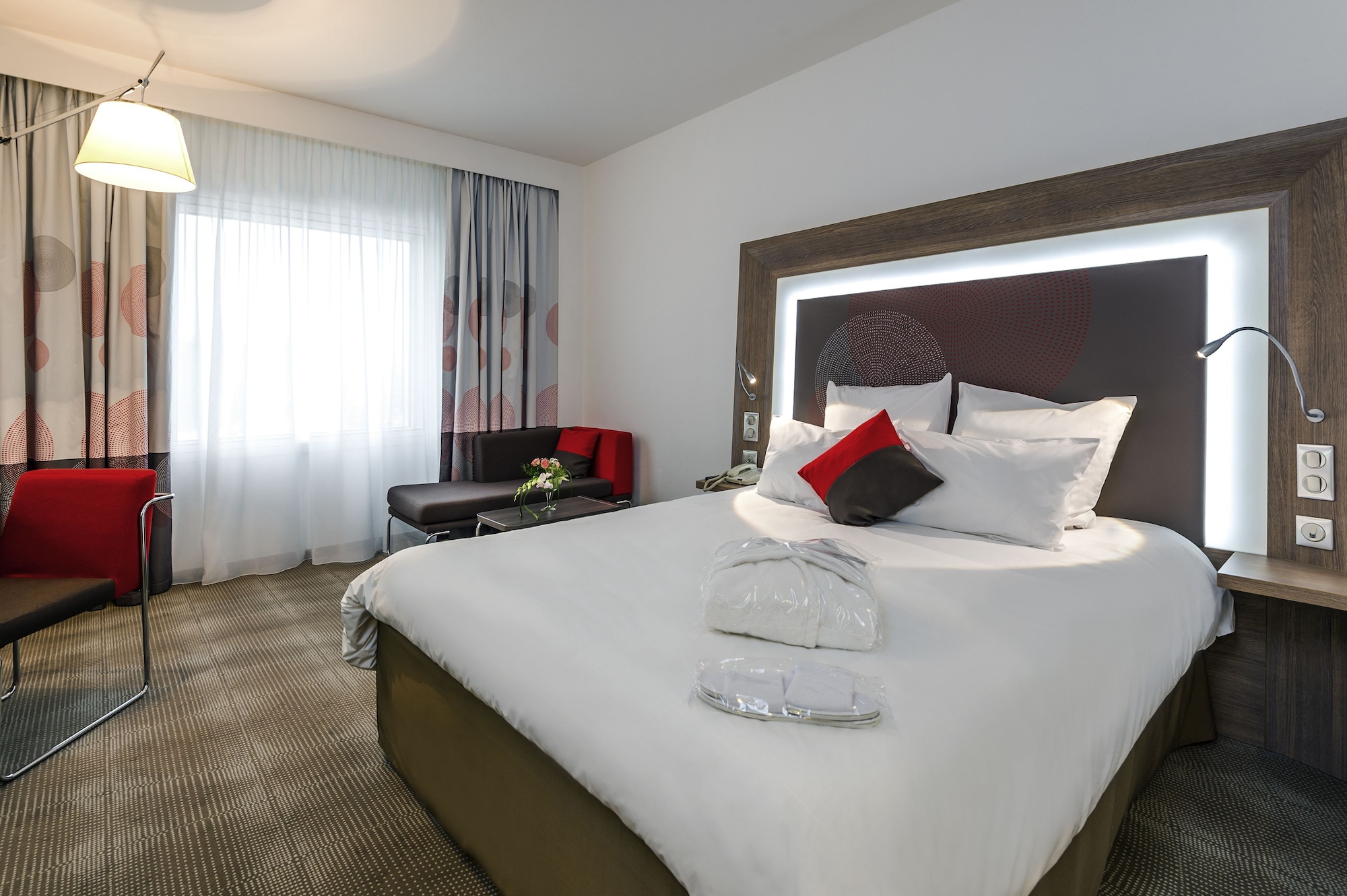 Executive, Double Bed, Sofa