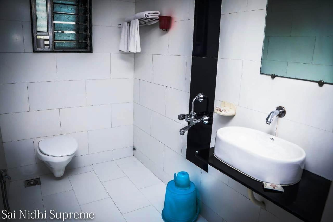 Hotel Sai Nidhi Supreme 20/20