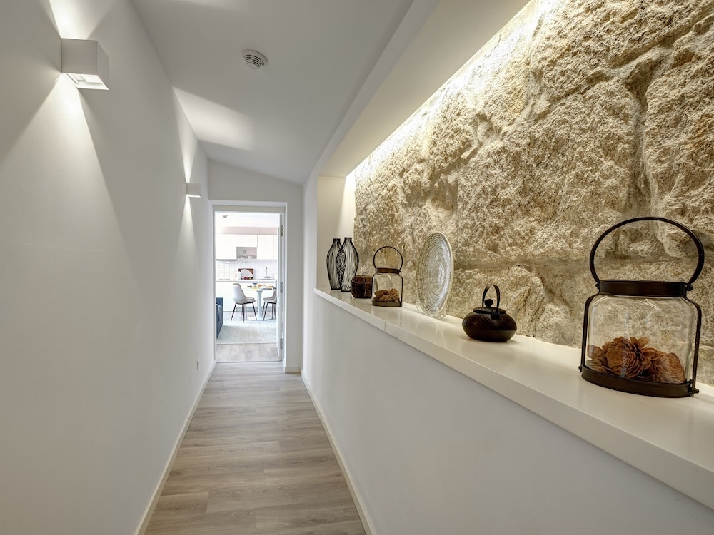 Porto Downtown Lovers Suites Bombarda 451 6/50