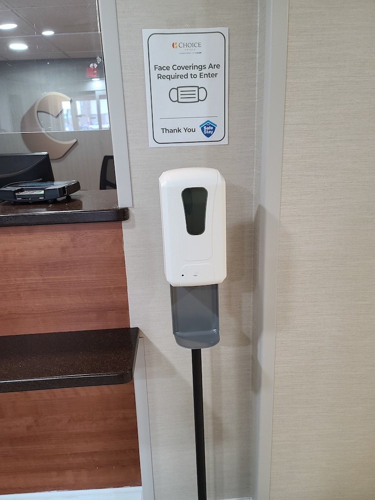Comfort Inn Boston Milford 25/29