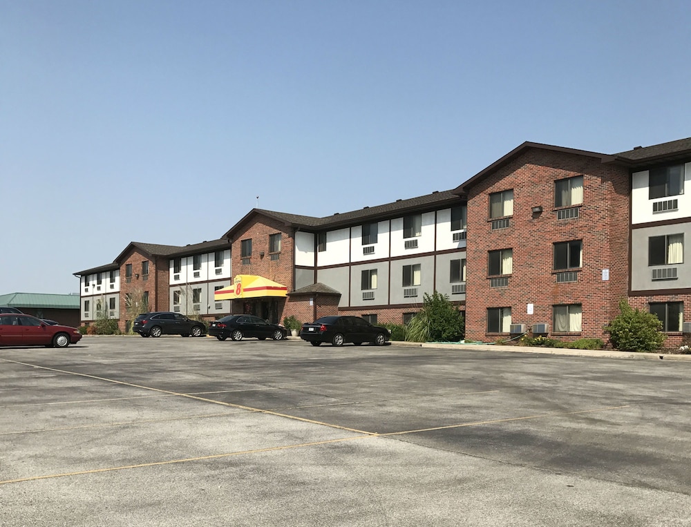 Days Inn by Wyndham Omaha/West Dodge 1/24