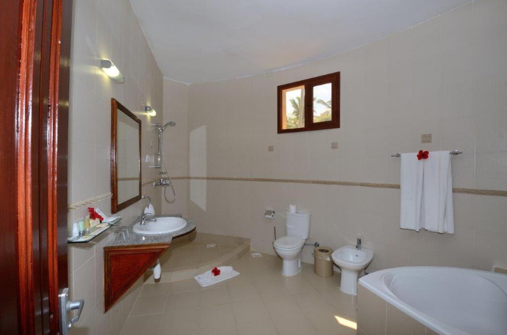 Sansi Kae Beach Resort 20/20