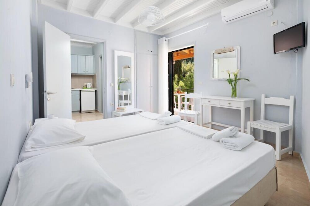 Comfort, Studio, Double Bed, Balcony