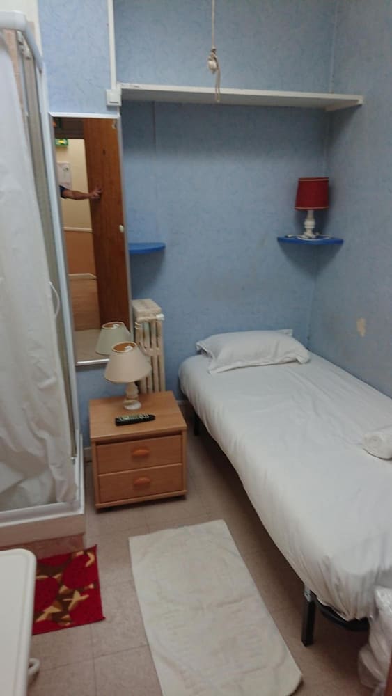 Hotel Le Petit Chateau 8/39