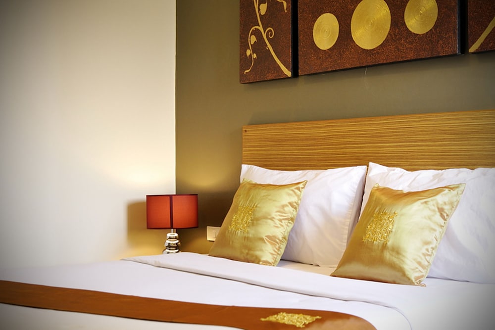 Sleep With Inn 37/65