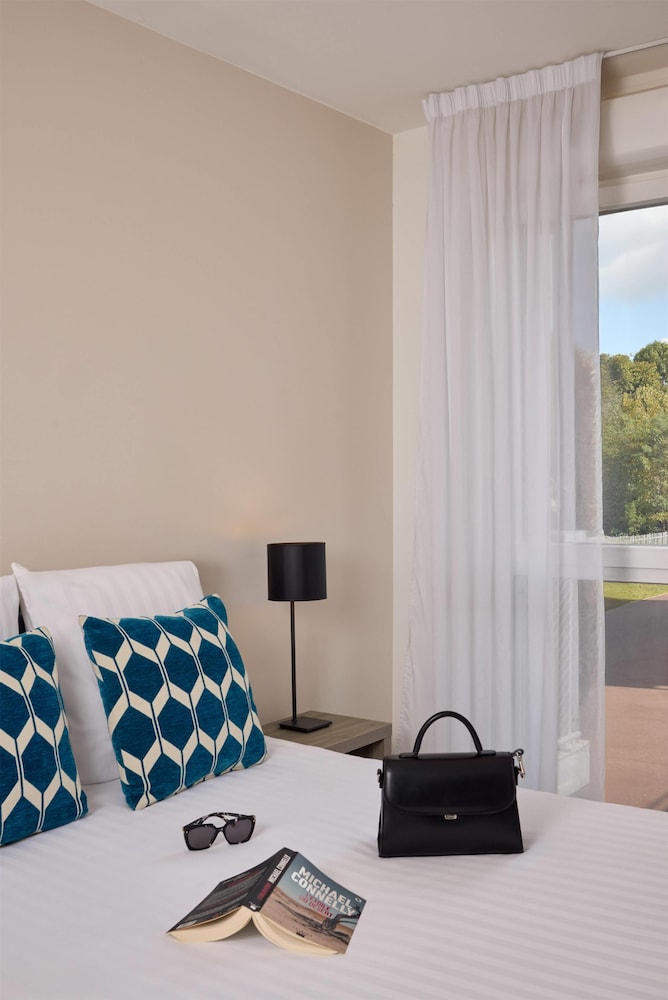 Quality Aparthotel Morangis Orly 19/23