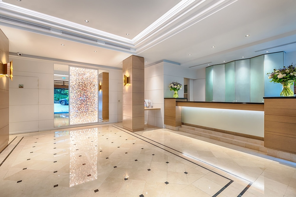 Hotel Garden Elysees 3/81