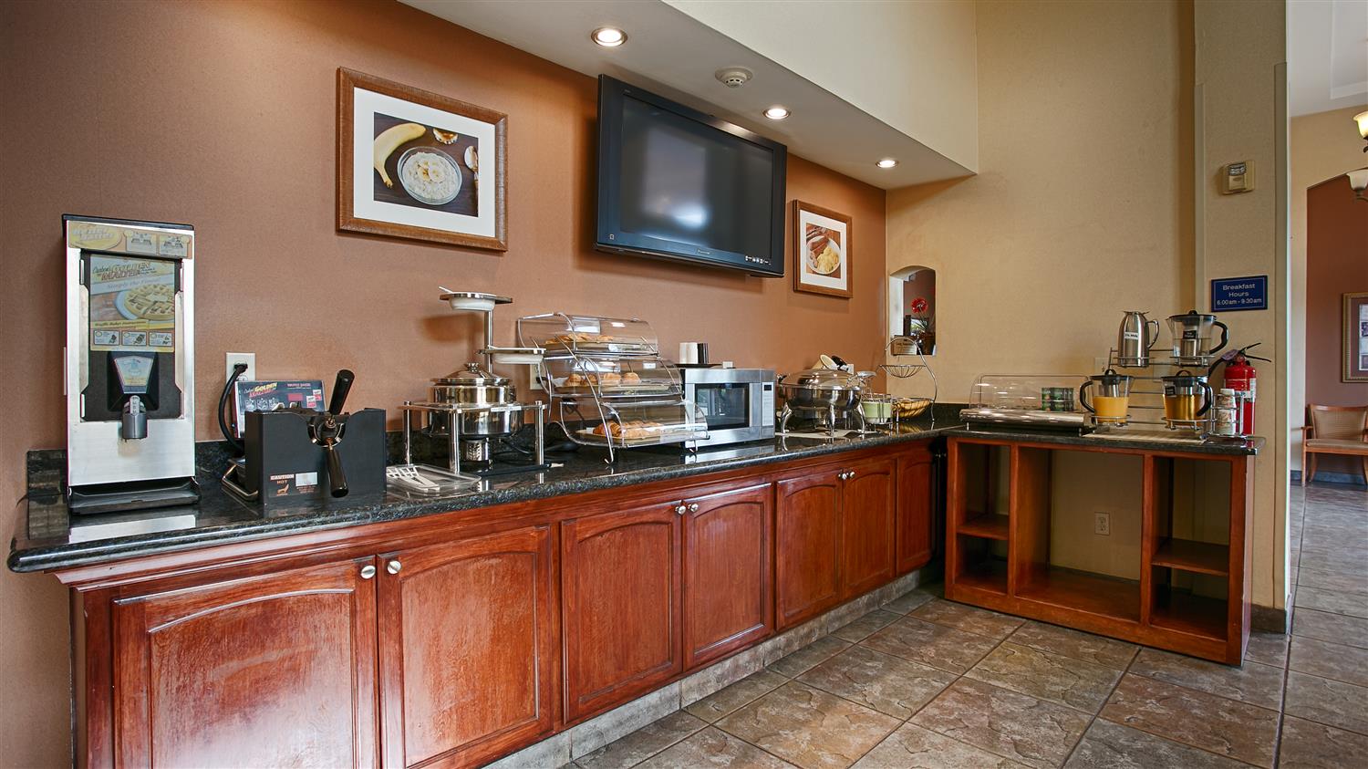 Best Western I-5 Inn & Suites 3/14