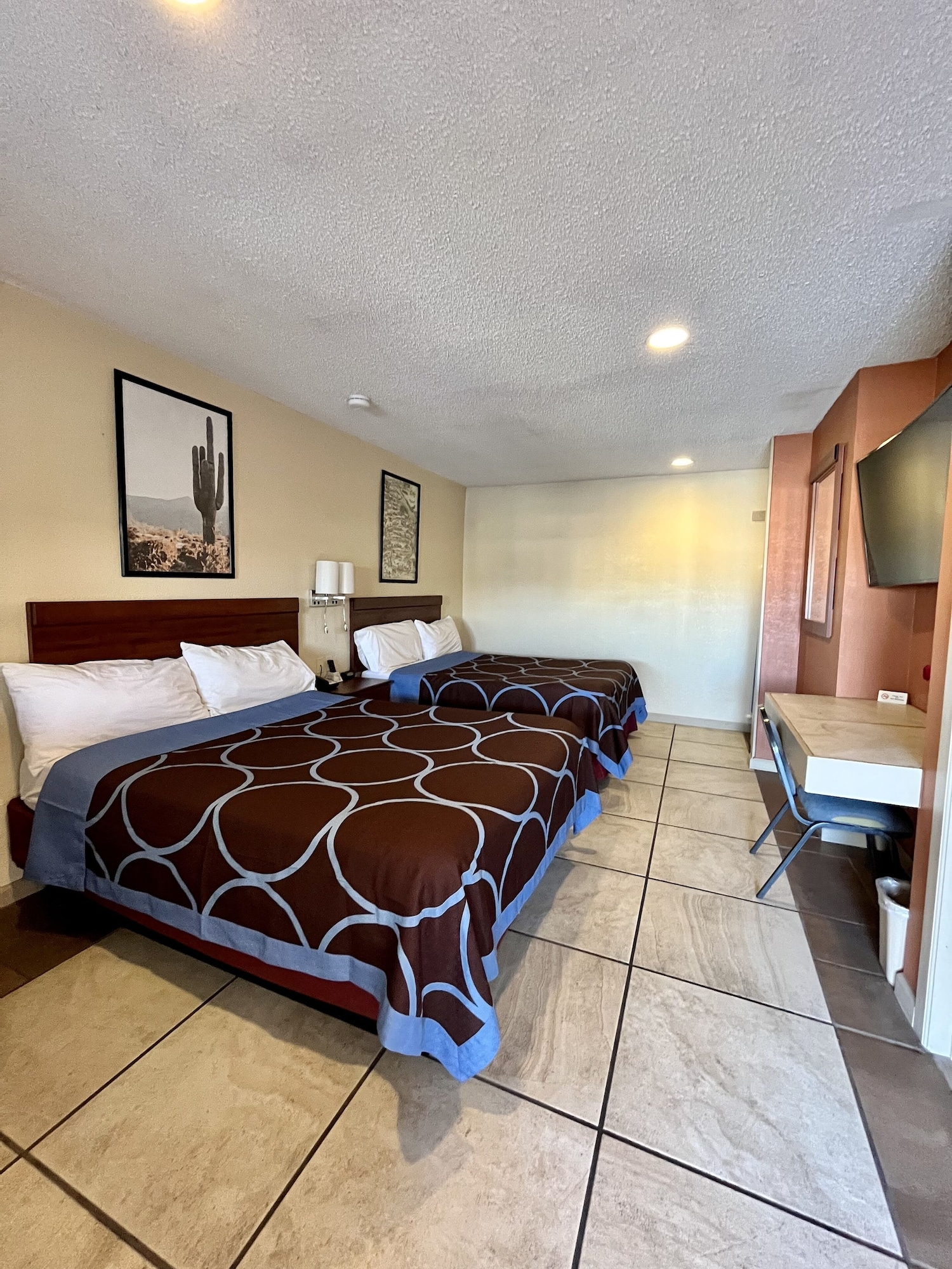 غرفة ديلوكس بسريرين كوين، Sun Valley Motel 4/6