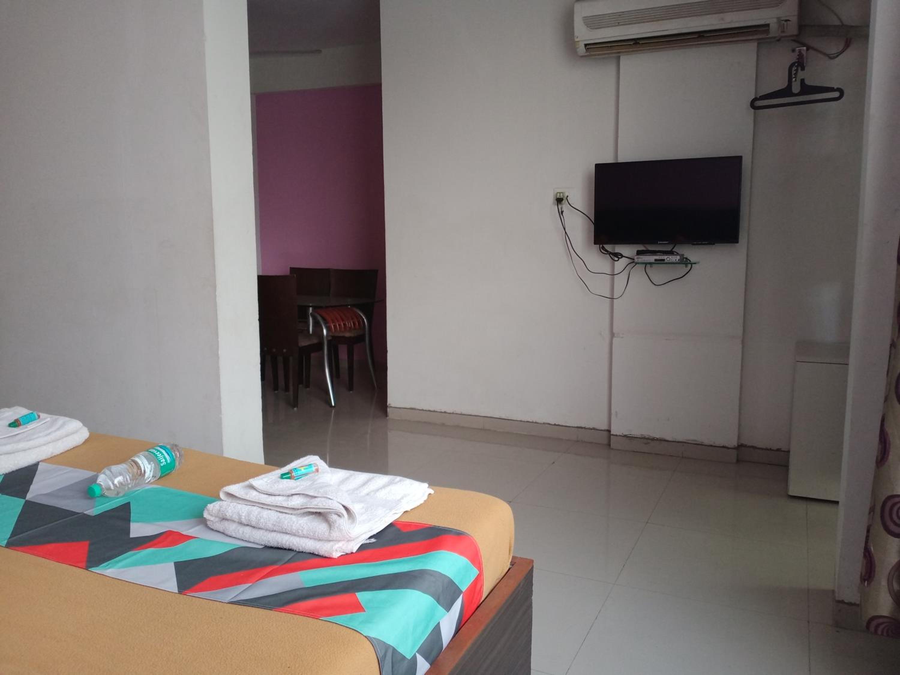 Hotel Malhar Palace 12/16