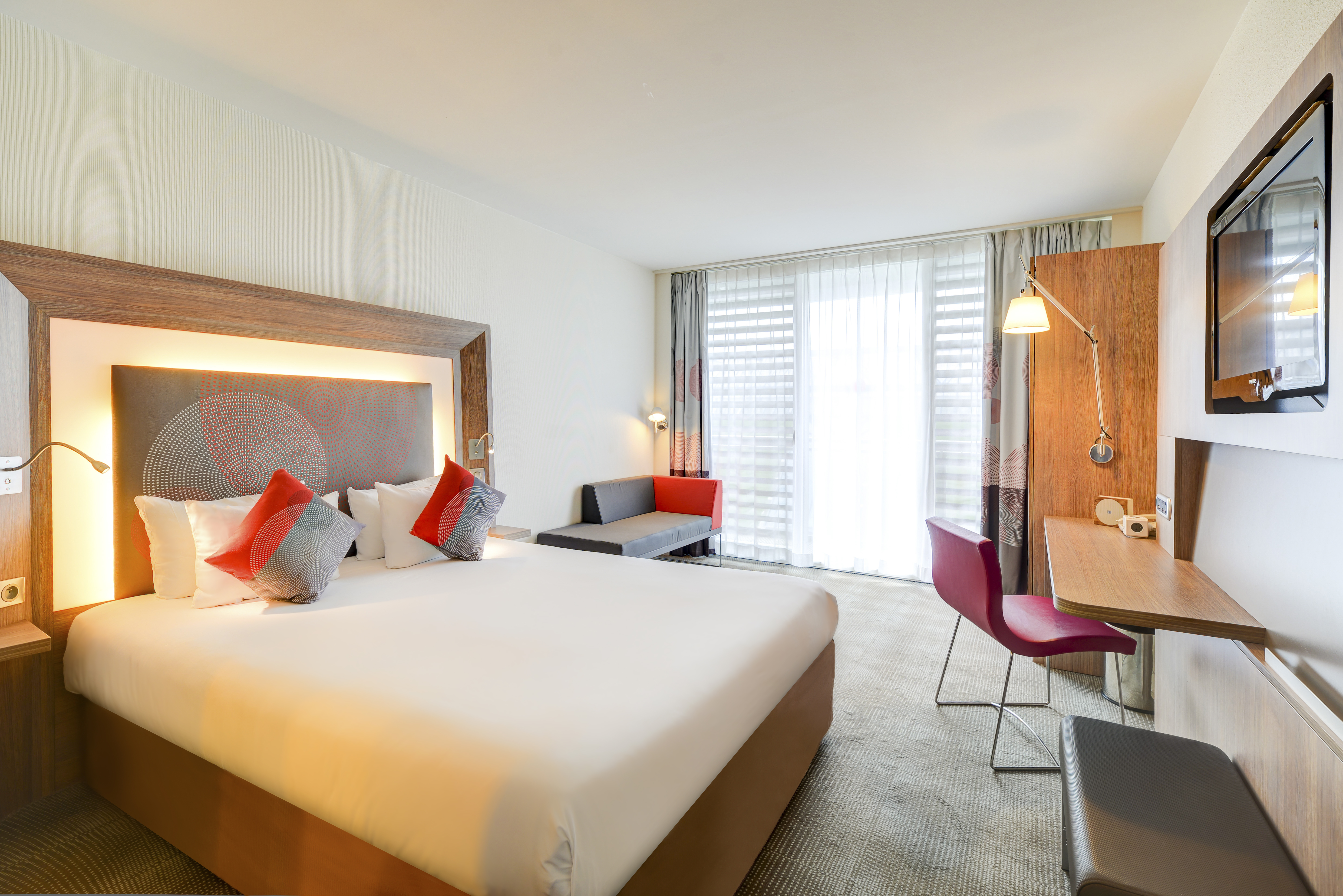 EXECUTIVE, DOUBLE BED, BALCONY