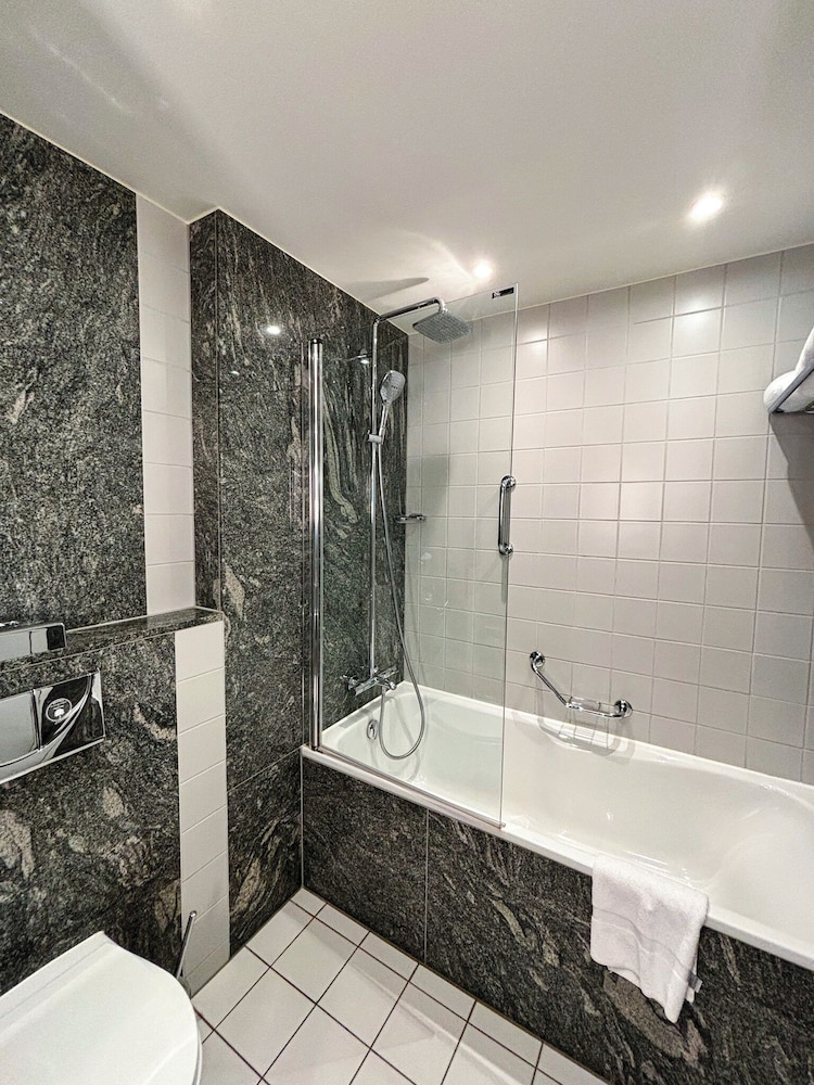 Radisson Blu Palace Hotel Spa 66/67