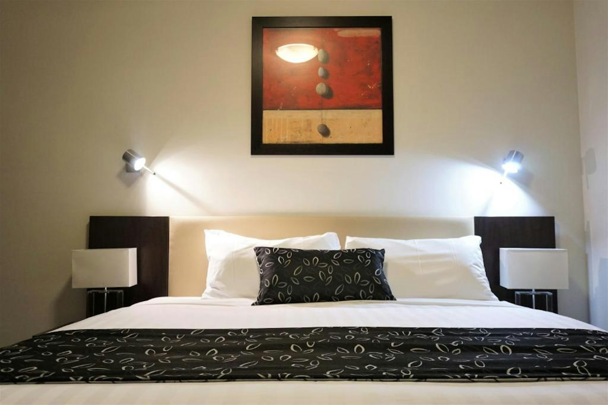 The Charles Boutique Hotel 4/38