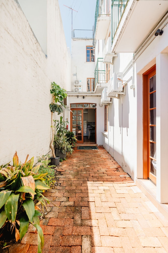 Newtown Cozystays 55/60