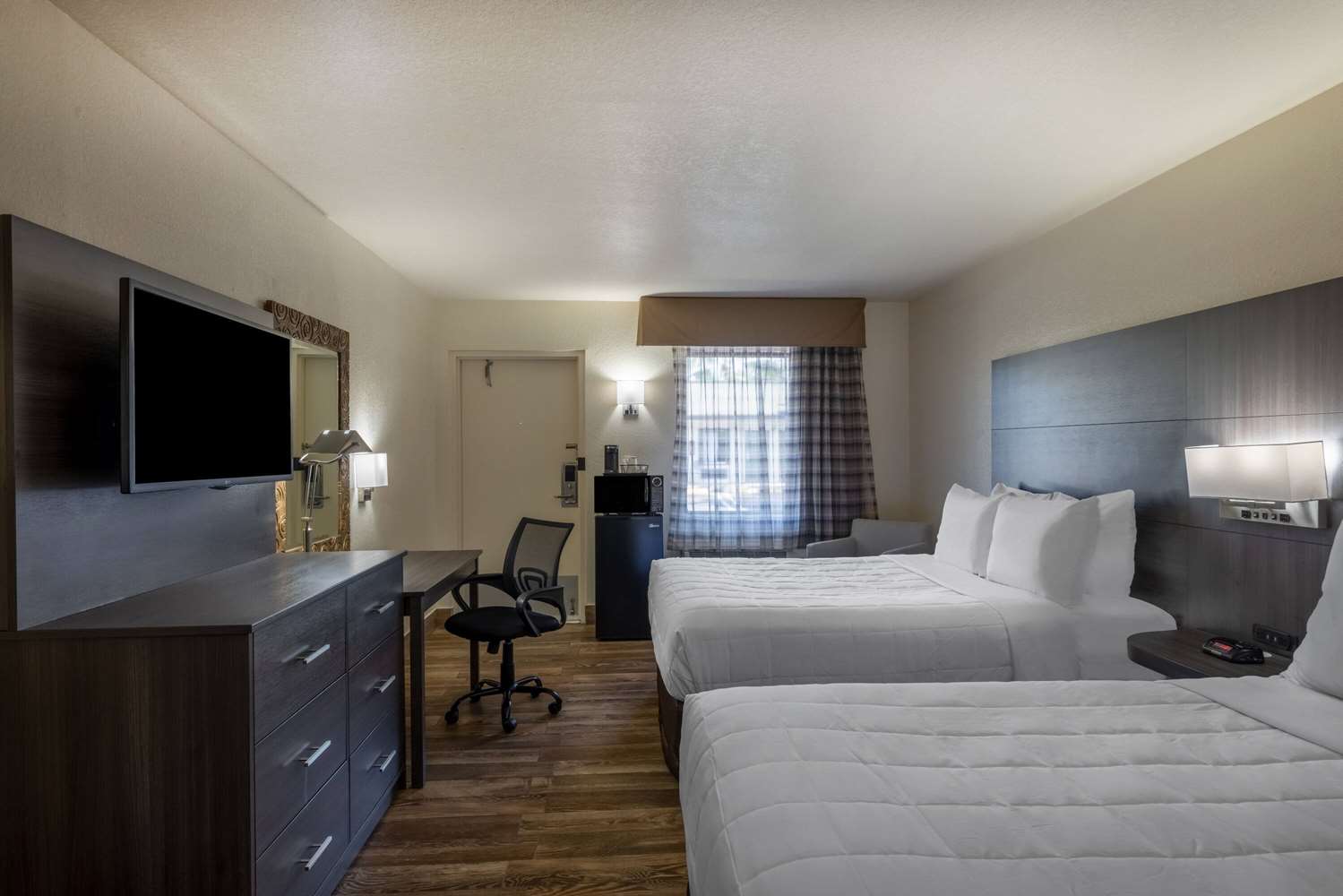 Staywell Hotel Florida City-Homestead 7/18