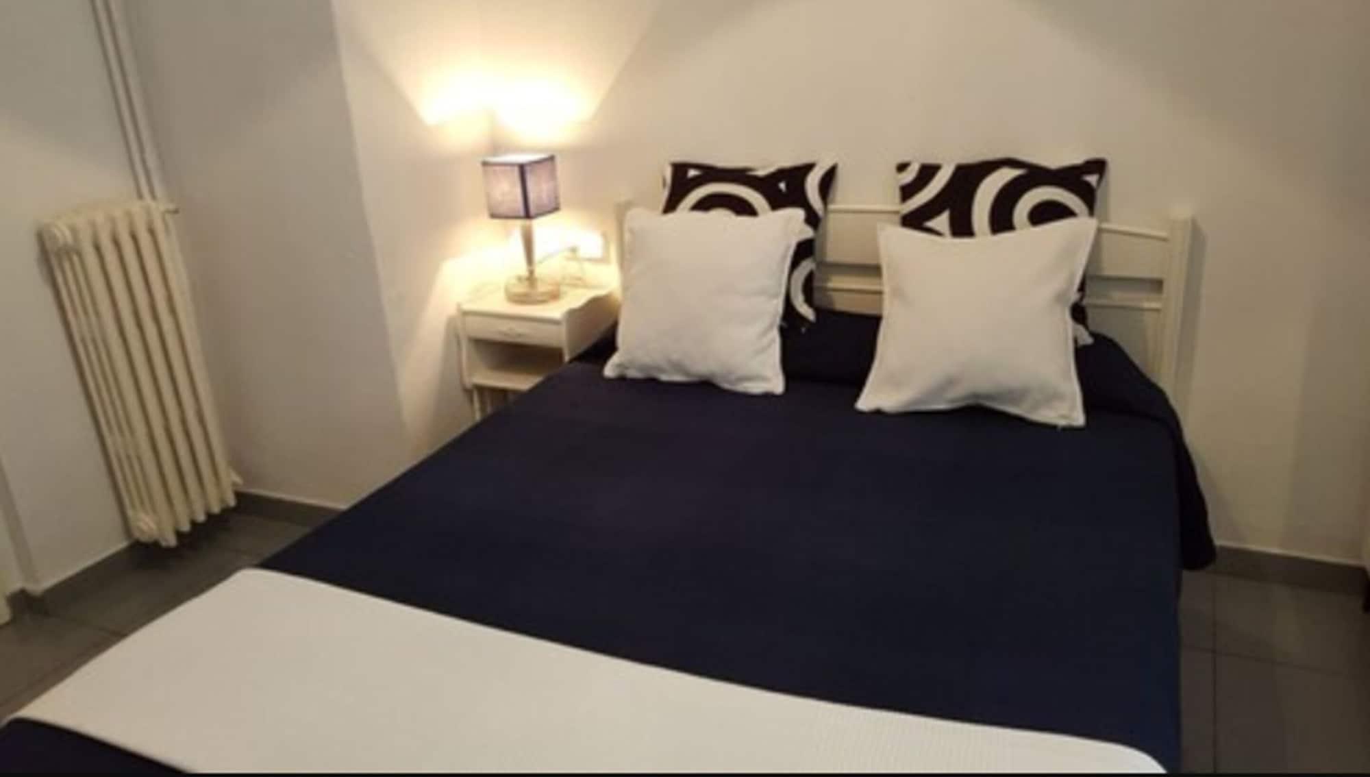 Hostal Parisien 16/32