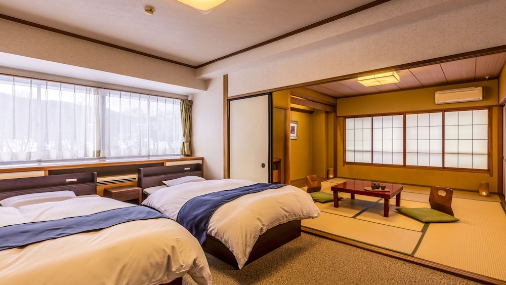 Japanese Western, Standard, Twin Beds, 4 Futon Beds, No Bathroom، Ooedo Onsen Monogatari Premium Yamanaka Grand Hotel 3/4