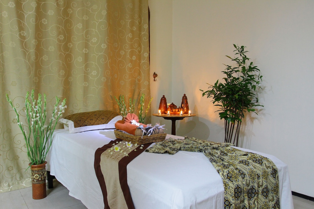 The Grand Palace Hotel Malang 28/58
