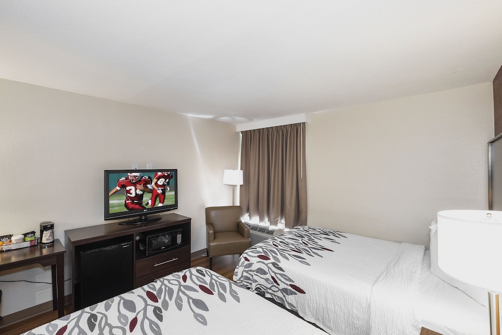 Red Roof Inn Roanoke Rapids 11/31
