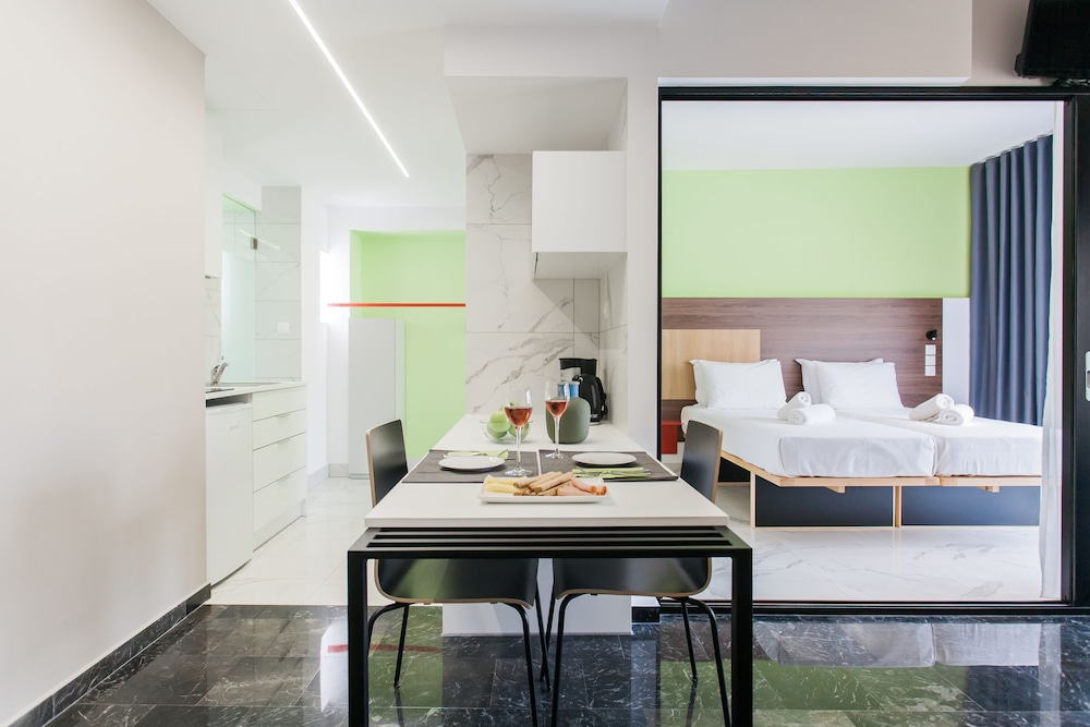 Greece U Around Athens Thissio Suites 10/50