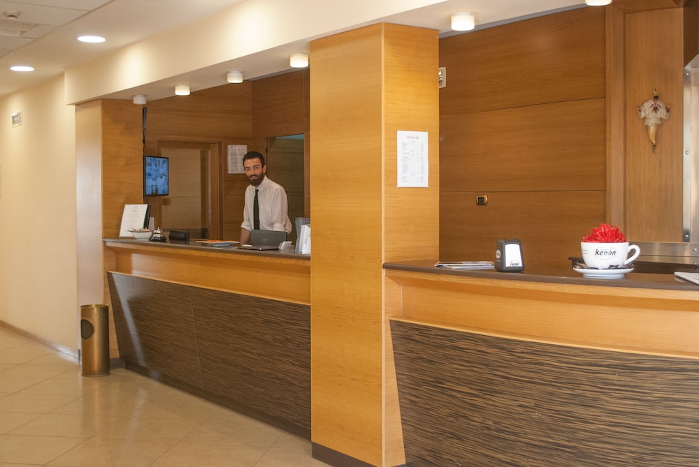 City Hotel Casoria 3/29