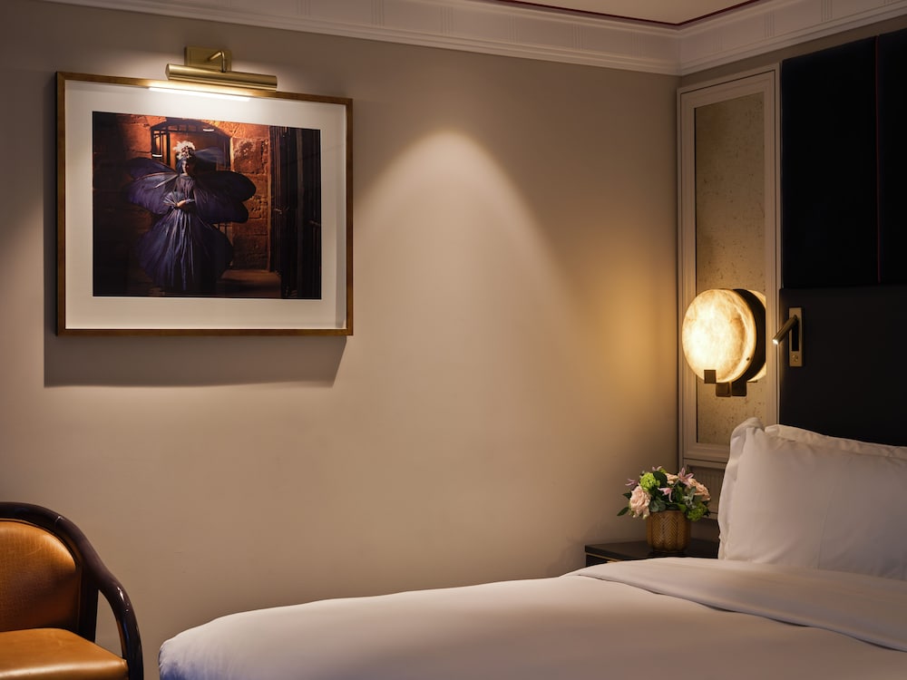 The Mayfair Townhouse – an Iconic Luxury Hotel 43/66