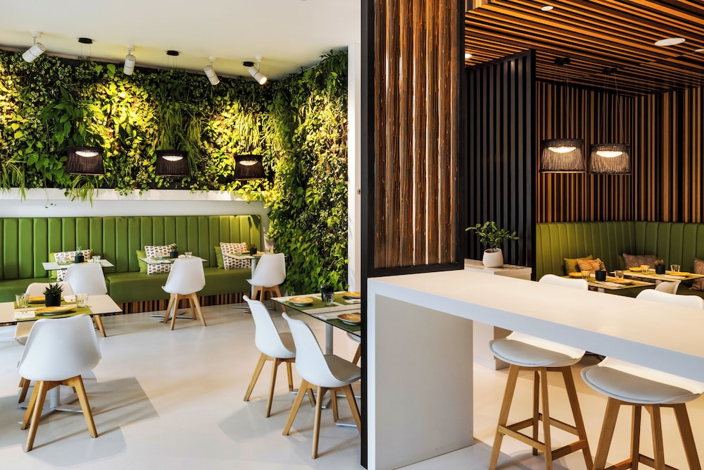 Pine Cliffs Suites 35/50